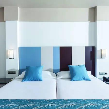 호텔 Riu Costa Del Sol 4*